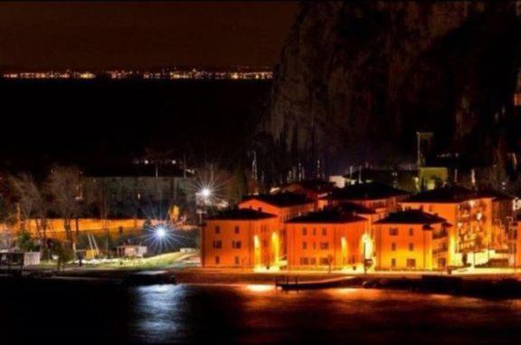 Antica Campione Rooms & Hostel Campione del Garda Dış mekan fotoğraf