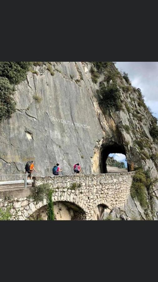 Antica Campione Rooms & Hostel Campione del Garda Dış mekan fotoğraf